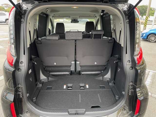 トヨタ シエンタ ハイブリッド Z 神奈川県 2024(令6)年 0.8万km ブラック ワンオーナー/純正１０型ディスプレィオーディオナビ＆フルセグ/・BluetoothAudio/USB/・AppleCarPlay＆AndroidAuto/アラウンドビューモニター/ブラインドスポットモニター/純正ＬＥＤヘッドライト/両側パワースライドドア/ドライブレコーダー/リアサーキューレーター/セーフティセンス/（衝突回避支援パッケージ）/・プリクラッシュセーフティ/・レーンディパーチャーアラート/・レーダークルーズコントロール/・レーントレーンシングアシスト/・アダプティブハイビームアシスト/・発進遅れ告知機能/プッシュエンジンスタート/スマートキー/保証書＆取説/ドアバイザー/ETC