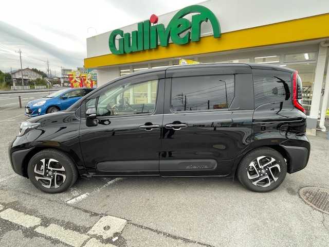 トヨタ シエンタ ハイブリッド Z 神奈川県 2024(令6)年 0.8万km ブラック ワンオーナー/純正１０型ディスプレィオーディオナビ＆フルセグ/・BluetoothAudio/USB/・AppleCarPlay＆AndroidAuto/アラウンドビューモニター/ブラインドスポットモニター/純正ＬＥＤヘッドライト/両側パワースライドドア/ドライブレコーダー/リアサーキューレーター/セーフティセンス/（衝突回避支援パッケージ）/・プリクラッシュセーフティ/・レーンディパーチャーアラート/・レーダークルーズコントロール/・レーントレーンシングアシスト/・アダプティブハイビームアシスト/・発進遅れ告知機能/プッシュエンジンスタート/スマートキー/保証書＆取説/ドアバイザー/ETC