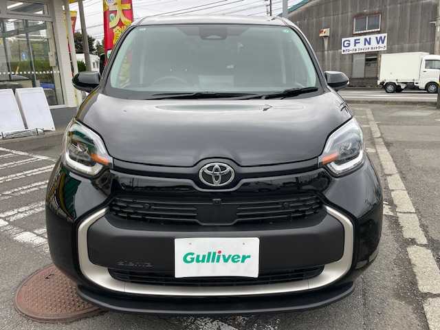 トヨタ シエンタ ハイブリッド Z 神奈川県 2024(令6)年 0.8万km ブラック ワンオーナー/純正１０型ディスプレィオーディオナビ＆フルセグ/・BluetoothAudio/USB/・AppleCarPlay＆AndroidAuto/アラウンドビューモニター/ブラインドスポットモニター/純正ＬＥＤヘッドライト/両側パワースライドドア/ドライブレコーダー/リアサーキューレーター/セーフティセンス/（衝突回避支援パッケージ）/・プリクラッシュセーフティ/・レーンディパーチャーアラート/・レーダークルーズコントロール/・レーントレーンシングアシスト/・アダプティブハイビームアシスト/・発進遅れ告知機能/プッシュエンジンスタート/スマートキー/保証書＆取説/ドアバイザー/ETC