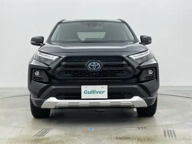 トヨタ ＲＡＶ４ ハイブリッド アドベンチャー 岡山県 2022(令4)年 1.7万km アティチュードブラックマイカ 純正9インチディスプレイオーディオ/ナビ/Bluetooth/AppleCarPlay/USB/HDMI/パノラミックビューモニター/ビルトインETC2.0/合皮シート/シートヒーター /ベンチレーション/パワーシート /メモリシート /ドライブレコーダー /ブラインドスポットモニター/セーフティセンス /レーダークルーズコントロール/オートハイビーム /LEDヘッドライト/オートライト /純正19インチアルミホイール/純正フロアマット/ルーフレール/プッシュスタート /スマートキー