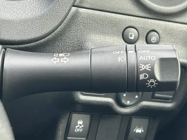 日産 ノート e－パワーオーテック 大阪府 2018(平30)年 4.5万km ガーネットレッド ９インチナビ　/フルセグ　/Bluetooth/全方位カメラ　/デジタルインナーミラー　/レーダークルーズコントロール　/前後コーナーセンサー　/ＥＴＣ　/スマートキー　/ＬＥＤヘッドライト　/マット　/サイドバイザー