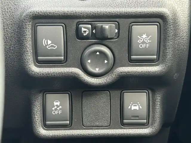 日産 ノート e－パワーオーテック 大阪府 2018(平30)年 4.5万km ガーネットレッド ９インチナビ　/フルセグ　/Bluetooth/全方位カメラ　/デジタルインナーミラー　/レーダークルーズコントロール　/前後コーナーセンサー　/ＥＴＣ　/スマートキー　/ＬＥＤヘッドライト　/マット　/サイドバイザー