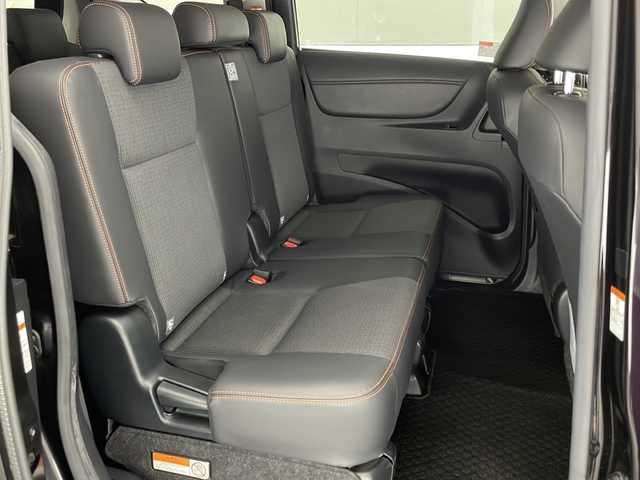 トヨタ シエンタ G クエロ 宮崎県 2018(平30)年 2.5万km クールボルドーガラスフレーク 禁煙車/トヨタセーフティセンス/純正ナビTV/（NSCD-W66/CD/AUX/Bluetooth/フルセグTV)/純正バックカメラ/純正ビルトインETC/純正LEDオートライト/純正フォグ/純正フロアマット/社外ドライブレコーダー/両側電動スライドドア/プリクラッシュセーフティ/レーンディパーチャーアラート/オートマチックハイビーム/オートエアコン/ウインカードアミラー/本革巻ハンドル/スマートキー/プッシュエンジンスタート/スペアキー/取扱い説明書/ナビ取扱い説明書