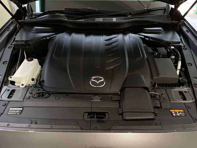 マツダ ＣＸ－６０ XD HV プレミアムスポーツ 新潟県 2023(令5)年 1.7万km マシーングレープレミアムM 4WD/サンルーフ/BOSEプレミアムサウンド/i-Activesense/純正SDナビ/(AM/FM/SD/フルセグ/Bluetooth)/全方位モニター/前後ドライブレコーダー/パワーバックドア/レーダークルーズコントロール/LEDオートライト/全席シートヒーター/前席エアシート/前席パワーシート/茶革シート/純正20インチアルミホイール/ブラインドスポットモニター/ステアリングヒーター/クリアランスソナー/置くだけ充電/スマートキー/ETC