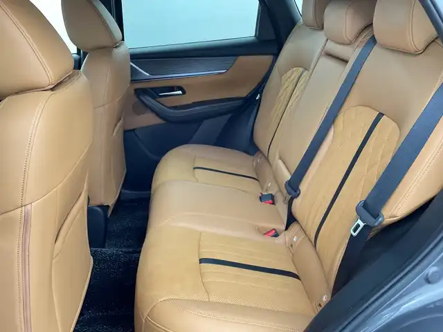 マツダ ＣＸ－６０ XD HV プレミアムスポーツ 新潟県 2023(令5)年 1.7万km マシーングレープレミアムM 4WD/サンルーフ/BOSEプレミアムサウンド/i-Activesense/純正SDナビ/(AM/FM/SD/フルセグ/Bluetooth)/全方位モニター/前後ドライブレコーダー/パワーバックドア/レーダークルーズコントロール/LEDオートライト/全席シートヒーター/前席エアシート/前席パワーシート/茶革シート/純正20インチアルミホイール/ブラインドスポットモニター/ステアリングヒーター/クリアランスソナー/置くだけ充電/スマートキー/ETC