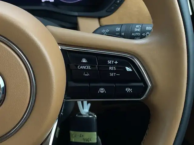 マツダ ＣＸ－６０ XD HV プレミアムスポーツ 新潟県 2023(令5)年 1.7万km マシーングレープレミアムM 4WD/サンルーフ/BOSEプレミアムサウンド/i-Activesense/純正SDナビ/(AM/FM/SD/フルセグ/Bluetooth)/全方位モニター/前後ドライブレコーダー/パワーバックドア/レーダークルーズコントロール/LEDオートライト/全席シートヒーター/前席エアシート/前席パワーシート/茶革シート/純正20インチアルミホイール/ブラインドスポットモニター/ステアリングヒーター/クリアランスソナー/置くだけ充電/スマートキー/ETC
