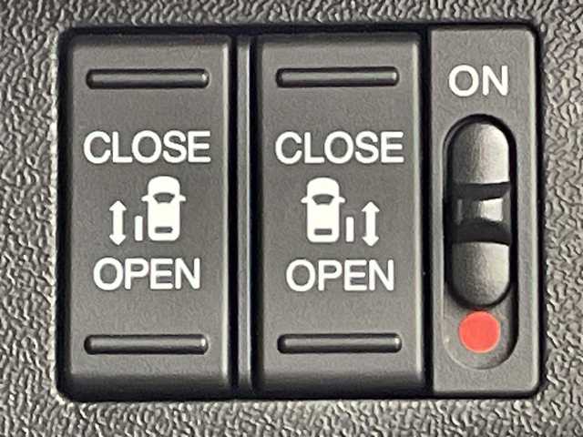 ホンダ ステップワゴン スパーダ eHEV G EXホンダS 岐阜県 2021(令3)年 5.9万km プレミアムスパークルブラックパール 純正10インチメモリナビ/　(AM/FM/CD/DVD/フルセグTV/Bluetooth)/バックカメラ/ホンダセンシング/衝突軽減ブレーキ/レーンキープアシスト/誤発進抑制機能/レーダークルーズコントロール/両側パワースライドドア/ハーフレザーシート/シートヒーター/革巻きハンドル/ビルトインETC2.0/純正ドライブレコーダー/LEDヘッドライト/電動パーキングブレーキ/純正アルミホイール/純正フロアマット/ドアバイザー