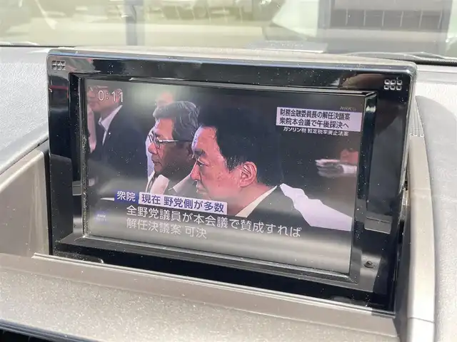 レクサス ＨＳ 250h ハーモニアスレザー 石川県 2014(平26)年 10.1万km ホワイトパールクリスタルシャイン 純正HDDナビ/バック/フロントカメラ/フルセグTV/Bluetooth/CD/DVD/USB/AUX/アダプティブクルーズコントロール/衝突軽減ブレーキ/クリアランスソナー/電動格納ミラー/黒革シート/パワーシート/オートライト/HIDヘッドライト/サンルーフ/ETC
