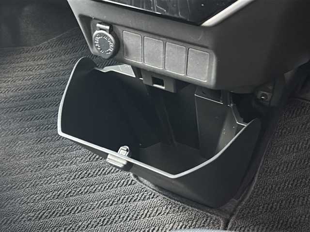 トヨタ ルーミー カスタムG 広島県 2019(令1)年 2.8万km ブラックマイカメタリック 禁煙車/スマートアシスト/・プリクラッシュセーフティ/・LDA/・オートマチックハイビーム/・先行車発進お知らせ/クリアランスソナー/クルーズコントロール/イクリプス７型ナビ（AVN-P9W）/・CD/DVD/DTV/Bluetooth/SD/MUSICJUKE/バックカメラ/両側パワースライドドア/革巻きステアリング/ステアリングスイッチ/オートライト/LEDヘッドライト/フォグランプ/純正ドライブレコーダー（DRT-H68A）/ビルトインETC/スマートキー/プッシュスタート/スペアキー/純正14インチアルミホイール/純正フロアマット/ドアバイザー