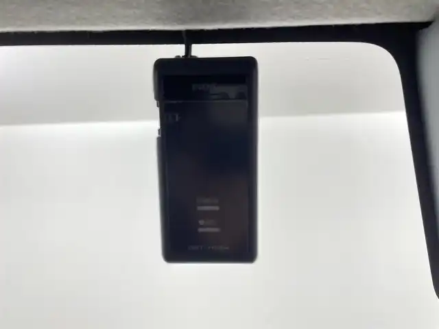 トヨタ ルーミー カスタムG－T 埼玉県 2021(令3)年 4万km 白 純正ナビ/(AM/FM/Bluetooth/フルセグTV)/レーダークルーズコントロール/ビルトインETC2.0/両側パワースライドドア/バックカメラ/社外フロアマット/ドライブレコーダー/純正15インチアルミホイール/スマートキー/LEDヘッドライト/パワーステアリング/パワーウィンドウ