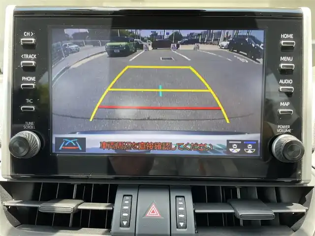 トヨタ ＲＡＶ４ アドベンチャー オフロードPKG 福島県 2020(令2)年 6.8万km スーパーホワイトⅡ 純正9インチディスプレイオーディオ/AM/FM/BT/USB/Miracast/フルセグTV/TRDフロントロアガーニッシュ/黒レザーシート/パワーシート/シートヒーター/エアシート/Toyota Safety Sense/レーダークルーズコントロール/プリクラッシュセーフティ/クリアランスソナー/パワーバックドア/ステアリングヒーター/ルーフレール/バックカメラ/オートハイビーム/LEDヘッドライト/フォグライト/純正ドライブレコーダー/ビルトインETC 2.0/プッシュスタート/ドアバイザー/フロアマット
