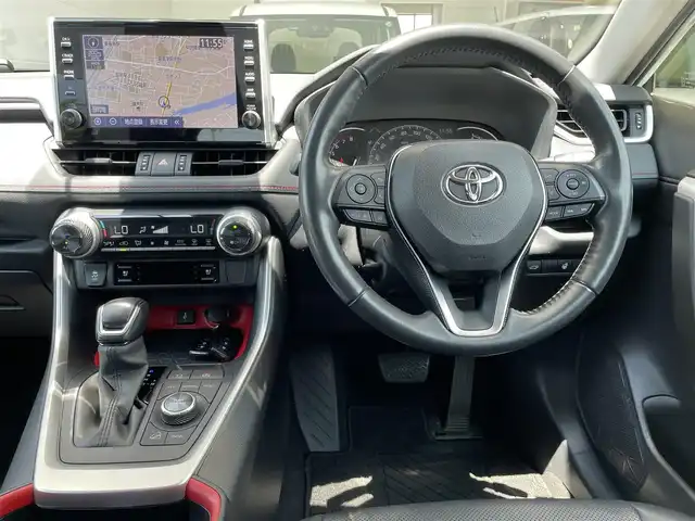トヨタ ＲＡＶ４ アドベンチャー オフロードPKG 福島県 2020(令2)年 6.8万km スーパーホワイトⅡ 純正9インチディスプレイオーディオ/AM/FM/BT/USB/Miracast/フルセグTV/TRDフロントロアガーニッシュ/黒レザーシート/パワーシート/シートヒーター/エアシート/Toyota Safety Sense/レーダークルーズコントロール/プリクラッシュセーフティ/クリアランスソナー/パワーバックドア/ステアリングヒーター/ルーフレール/バックカメラ/オートハイビーム/LEDヘッドライト/フォグライト/純正ドライブレコーダー/ビルトインETC 2.0/プッシュスタート/ドアバイザー/フロアマット