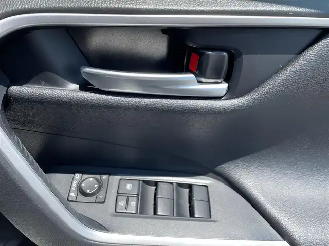 トヨタ ＲＡＶ４ アドベンチャー オフロードPKG 福島県 2020(令2)年 6.8万km スーパーホワイトⅡ 純正9インチディスプレイオーディオ/AM/FM/BT/USB/Miracast/フルセグTV/TRDフロントロアガーニッシュ/黒レザーシート/パワーシート/シートヒーター/エアシート/Toyota Safety Sense/レーダークルーズコントロール/プリクラッシュセーフティ/クリアランスソナー/パワーバックドア/ステアリングヒーター/ルーフレール/バックカメラ/オートハイビーム/LEDヘッドライト/フォグライト/純正ドライブレコーダー/ビルトインETC 2.0/プッシュスタート/ドアバイザー/フロアマット