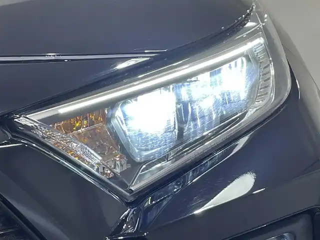 トヨタ ＲＡＶ４ アドベンチャー オフロードPKG 愛知県 2022(令4)年 4万km アティチュードブラックマイカ 純正9インチディスプレイナビ/（Bluetooth/AM/FM/Carplay）/JAOSエアロ/衝突軽減ブレーキ/トヨタセーフティセンス/アラウンドビューモニター/レーダークルーズコントロール/シートヒーター/エアシート/LEDヘッドライト/オートマチックハイビーム/ETC/ドライブレコーダー/ステアリングヒーター/パワーシート/コーナーセンサー/４WD/ルーフレール/スマートキー/プッシュスタートボタン/純正フロアマット