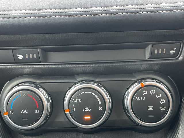 マツダ マツダ２ 15S プロアクティブ Sパッケージ 神奈川県 2020(令2)年 3.1万km ソウルレッドクリスタルM 純正ナビ/フルセグTV/CD/DVD/Bluetooth/ＥＴＣ/ＨＵＤ/全周囲カメラ/前席シートヒーター/クルーズコントロール/MTモード付AT/パドルシフト/コナーセンサー/レーンキープアシスト/純正アルミホイール/純正フロアマット/オートライト/オートマチックハイビーム