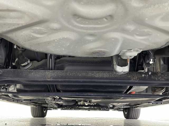 トヨタ プリウス G 大阪府 2014(平26)年 4万km ホワイトパールクリスタルシャイン 純正ナビ/・Ｂｌｕｅｔｏｏｔｈ/・フルセグテレビ/・ＣＤ/ＤＶＤ/クルーズコントロール/パワーシート/スマートキー/ビルトインＥＴＣ　/前後ドライブレコーダー/ハーフレザーシート/オートライト/W+サイド/カーテンエアバッグ/フォグランプ