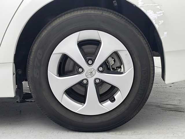 トヨタ プリウス G 大阪府 2014(平26)年 4万km ホワイトパールクリスタルシャイン 純正ナビ/・Ｂｌｕｅｔｏｏｔｈ/・フルセグテレビ/・ＣＤ/ＤＶＤ/クルーズコントロール/パワーシート/スマートキー/ビルトインＥＴＣ　/前後ドライブレコーダー/ハーフレザーシート/オートライト/W+サイド/カーテンエアバッグ/フォグランプ