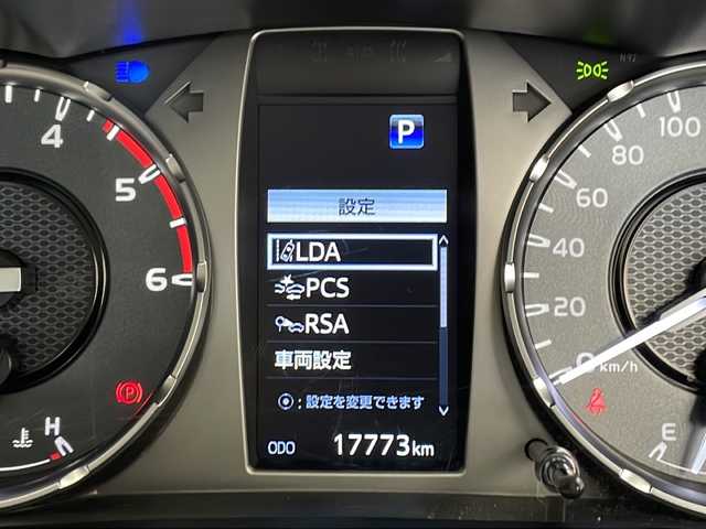 トヨタ ハイラックス Z 愛知県 2023(令5)年 1.8万km ダークブルーマイカ プリクラッシュセーフティーセンス/衝突被害軽減ブレーキ/純正7インチSDナビ（あり）/レーダークルーズコントロール/フルセグTV/CD DVD/Bluetooth/バックカメラ/コーナーセンサー/純正アルミホイール/4WD/LEDヘッドライト/ドライブレコーダー/ETC/ダウンヒルアシストコントロール/ステアリングスイッチ/スマートキー/プッシュスタート