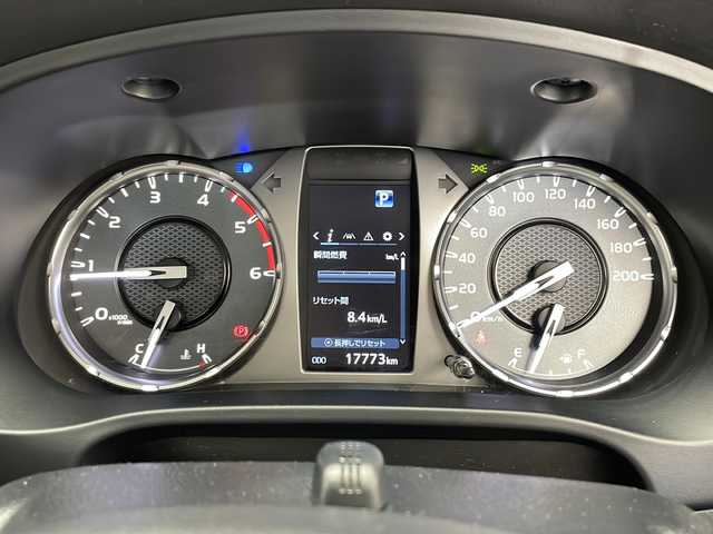 トヨタ ハイラックス Z 愛知県 2023(令5)年 1.8万km ダークブルーマイカ プリクラッシュセーフティーセンス/衝突被害軽減ブレーキ/純正7インチSDナビ（あり）/レーダークルーズコントロール/フルセグTV/CD DVD/Bluetooth/バックカメラ/コーナーセンサー/純正アルミホイール/4WD/LEDヘッドライト/ドライブレコーダー/ETC/ダウンヒルアシストコントロール/ステアリングスイッチ/スマートキー/プッシュスタート