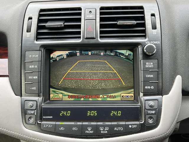 トヨタ クラウン ロイヤル Rサルーン スペシャルナビP 愛知県 2010(平22)年 15.5万km ブラック 登録時走行距離154386km/純正HDDナビ/（Bluetooth/フルセグTV/DVD/AM/FM)/バックカメラ/ドラレコ前/ビルドインETC/クルコンコントロール/ステアリングスイッチ/プッシュスタート/スマートキー/（スペアキー×１）/USB端子/オートライト/HIDライト/フォグランプ/純正フロアマット/純正ドアバイザー/取説/保証書