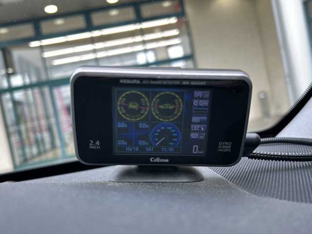 トヨタ クラウン ロイヤル Rサルーン スペシャルナビP 愛知県 2010(平22)年 15.5万km ブラック 登録時走行距離154386km/純正HDDナビ/（Bluetooth/フルセグTV/DVD/AM/FM)/バックカメラ/ドラレコ前/ビルドインETC/クルコンコントロール/ステアリングスイッチ/プッシュスタート/スマートキー/（スペアキー×１）/USB端子/オートライト/HIDライト/フォグランプ/純正フロアマット/純正ドアバイザー/取説/保証書