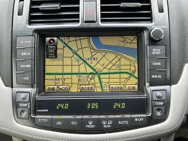 トヨタ クラウン ロイヤル Rサルーン スペシャルナビP 愛知県 2010(平22)年 15.5万km ブラック 登録時走行距離154386km/純正HDDナビ/（Bluetooth/フルセグTV/DVD/AM/FM)/バックカメラ/ドラレコ前/ビルドインETC/クルコンコントロール/ステアリングスイッチ/プッシュスタート/スマートキー/（スペアキー×１）/USB端子/オートライト/HIDライト/フォグランプ/純正フロアマット/純正ドアバイザー/取説/保証書