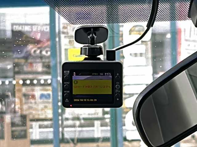 トヨタ クラウン ロイヤル Rサルーン スペシャルナビP 愛知県 2010(平22)年 15.5万km ブラック 登録時走行距離154386km/純正HDDナビ/（Bluetooth/フルセグTV/DVD/AM/FM)/バックカメラ/ドラレコ前/ビルドインETC/クルコンコントロール/ステアリングスイッチ/プッシュスタート/スマートキー/（スペアキー×１）/USB端子/オートライト/HIDライト/フォグランプ/純正フロアマット/純正ドアバイザー/取説/保証書