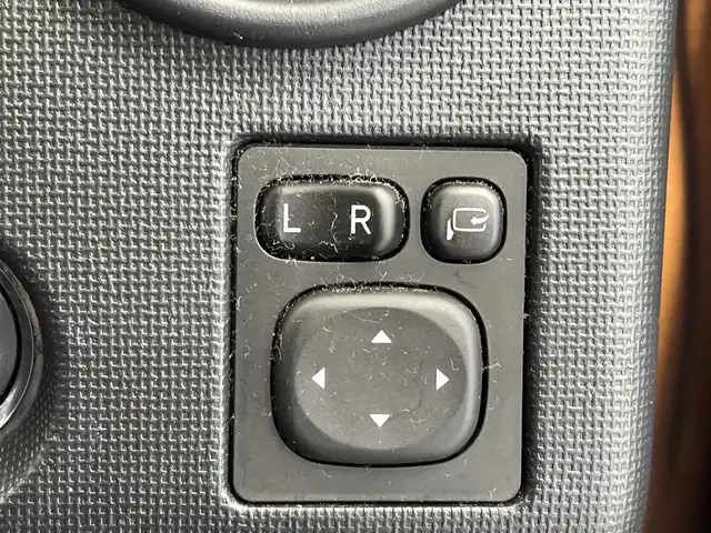 トヨタ ポルテ F 栃木県 2015(平27)年 2.8万km ダークブラウンマイカメタリック メモリーナビ/（CD/Bluetooth）/バックカメラ/片側パワースライドドア/オートライト/フォフランプ/横滑り防止装置/スマートキー/プッシュスタート/アイドリングストップ/電動格納ミラー/ドアバイザー