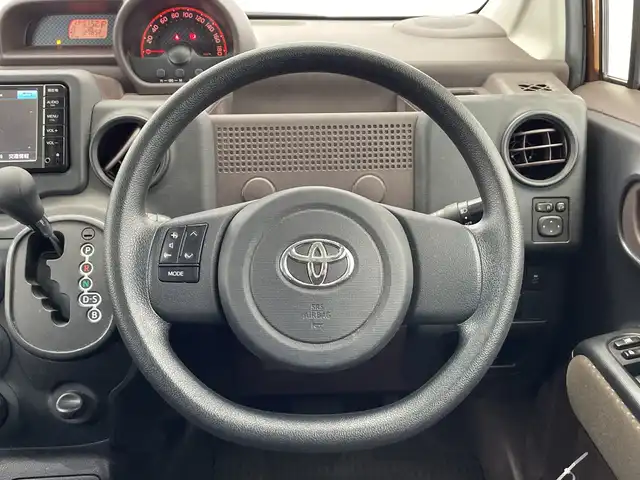 トヨタ ポルテ F 栃木県 2015(平27)年 2.8万km ダークブラウンマイカメタリック メモリーナビ/（CD/Bluetooth）/バックカメラ/片側パワースライドドア/オートライト/フォフランプ/横滑り防止装置/スマートキー/プッシュスタート/アイドリングストップ/電動格納ミラー/ドアバイザー