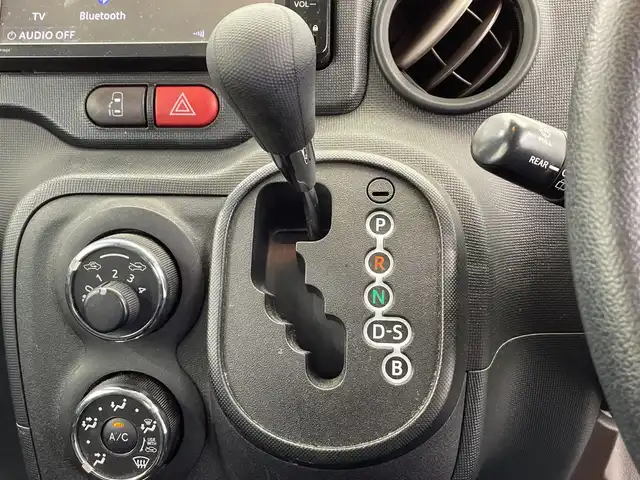 トヨタ ポルテ F 栃木県 2015(平27)年 2.8万km ダークブラウンマイカメタリック メモリーナビ/（CD/Bluetooth）/バックカメラ/片側パワースライドドア/オートライト/フォフランプ/横滑り防止装置/スマートキー/プッシュスタート/アイドリングストップ/電動格納ミラー/ドアバイザー