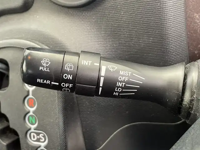 トヨタ ポルテ F 栃木県 2015(平27)年 2.8万km ダークブラウンマイカメタリック メモリーナビ/（CD/Bluetooth）/バックカメラ/片側パワースライドドア/オートライト/フォフランプ/横滑り防止装置/スマートキー/プッシュスタート/アイドリングストップ/電動格納ミラー/ドアバイザー