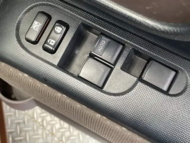 トヨタ ポルテ F 栃木県 2015(平27)年 2.8万km ダークブラウンマイカメタリック メモリーナビ/（CD/Bluetooth）/バックカメラ/片側パワースライドドア/オートライト/フォフランプ/横滑り防止装置/スマートキー/プッシュスタート/アイドリングストップ/電動格納ミラー/ドアバイザー