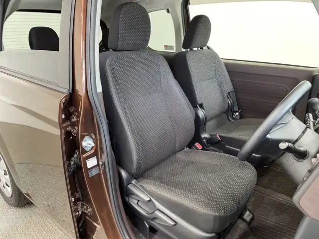 トヨタ ポルテ F 栃木県 2015(平27)年 2.8万km ダークブラウンマイカメタリック メモリーナビ/（CD/Bluetooth）/バックカメラ/片側パワースライドドア/オートライト/フォフランプ/横滑り防止装置/スマートキー/プッシュスタート/アイドリングストップ/電動格納ミラー/ドアバイザー