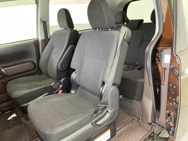 トヨタ ポルテ F 栃木県 2015(平27)年 2.8万km ダークブラウンマイカメタリック メモリーナビ/（CD/Bluetooth）/バックカメラ/片側パワースライドドア/オートライト/フォフランプ/横滑り防止装置/スマートキー/プッシュスタート/アイドリングストップ/電動格納ミラー/ドアバイザー