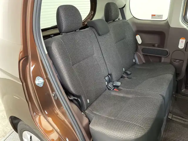 トヨタ ポルテ F 栃木県 2015(平27)年 2.8万km ダークブラウンマイカメタリック メモリーナビ/（CD/Bluetooth）/バックカメラ/片側パワースライドドア/オートライト/フォフランプ/横滑り防止装置/スマートキー/プッシュスタート/アイドリングストップ/電動格納ミラー/ドアバイザー