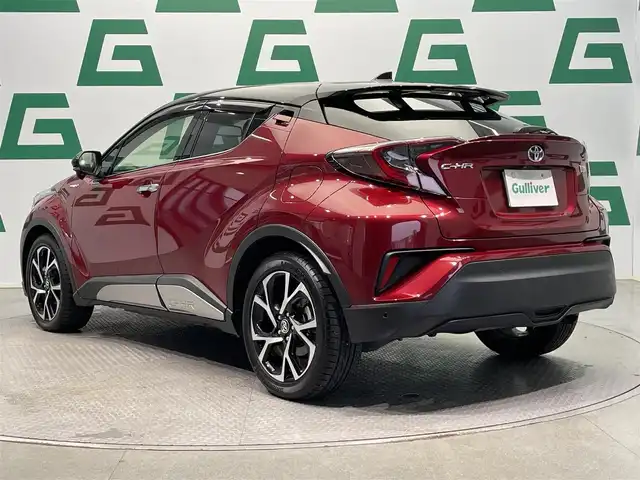 トヨタ Ｃ－ＨＲ G LEDエディション 鹿児島県 2018(平30)年 5.4万km ブラック/センシュアルレッドマイカ 2トーン 禁煙車　/純正ナビ　/バックカメラ　/トヨタセーフティセンス/レーンキープアシスト/ブラインドスポットモニター　/追従型クルーズコントロール/前後コーナーセンサー/前席シートヒーター/LEDヘッドライト/オートライト/オートマチックハイビーム/ETC/純正フロアマット/ドアバイザー/純正アルミホイール/電動パーキングブレーキ/オートブレーキホールド