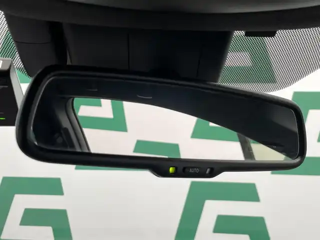 トヨタ Ｃ－ＨＲ G LEDエディション 鹿児島県 2018(平30)年 5.4万km ブラック/センシュアルレッドマイカ 2トーン 禁煙車　/純正ナビ　/バックカメラ　/トヨタセーフティセンス/レーンキープアシスト/ブラインドスポットモニター　/追従型クルーズコントロール/前後コーナーセンサー/前席シートヒーター/LEDヘッドライト/オートライト/オートマチックハイビーム/ETC/純正フロアマット/ドアバイザー/純正アルミホイール/電動パーキングブレーキ/オートブレーキホールド