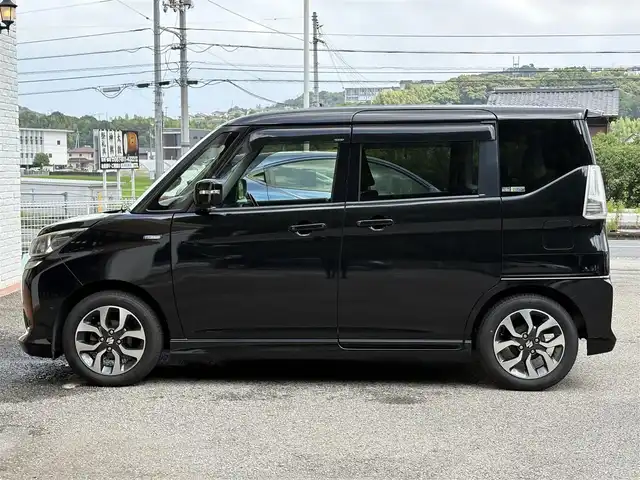 スズキ ソリオ バンディット HV MV 高知県 2016(平28)年 7.4万km スーパーブラックパール (株)IDOMが運営する【じしゃロン高知店】の自社ローン専用車両になります。こちらは現金またはオートローンご利用時の価格です。自社ローンご希望の方は別途その旨お申付け下さい