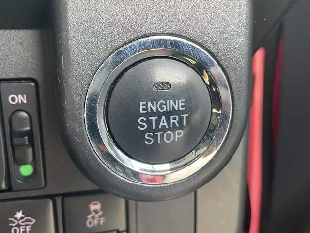 トヨタ ルーミー カスタムG－T 和歌山県 2017(平29)年 5万km ブラックマイカ/マゼンダベリーメタリック (株)IDOMが運営する【じしゃロン和歌山店】の自社ローン専用車両になります。こちらは現金またはオートローンご利用時の価格です。自社ローンご希望の方は別途その旨お申付け下さい/純正SDナビ/フルセグテレビ/BTオーディオ/CD/DVD再生機能/バックカメラ/両側パワースライドドア/前席シートヒーター/スマートアシスト/純正15インチAW/純正フロアマット/LEDヘッドライト/オートライト/スマートキープッシュスタート/スペアキー