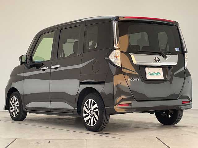 トヨタ ルーミー カスタムG 愛知県 2023(令5)年 1.9万km ブラックマイカメタリック SDナビ/全方位カメラ/両側パワースライドドア/レーダークルーズコントロール/シートヒーター/バックカメラ/コーナーセンサー/純正アルミホイール/LEDヘッドライト/ETC/衝突軽減システム/CD DVD/Bluetooth/ステアリングスイッチ/スマートキー/プッシュスタート