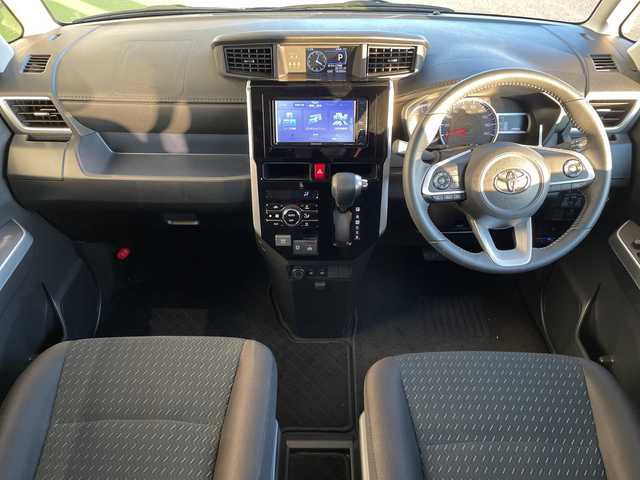 トヨタ ルーミー カスタムG 愛知県 2023(令5)年 1.9万km ブラックマイカメタリック SDナビ/全方位カメラ/両側パワースライドドア/レーダークルーズコントロール/シートヒーター/バックカメラ/コーナーセンサー/純正アルミホイール/LEDヘッドライト/ETC/衝突軽減システム/CD DVD/Bluetooth/ステアリングスイッチ/スマートキー/プッシュスタート