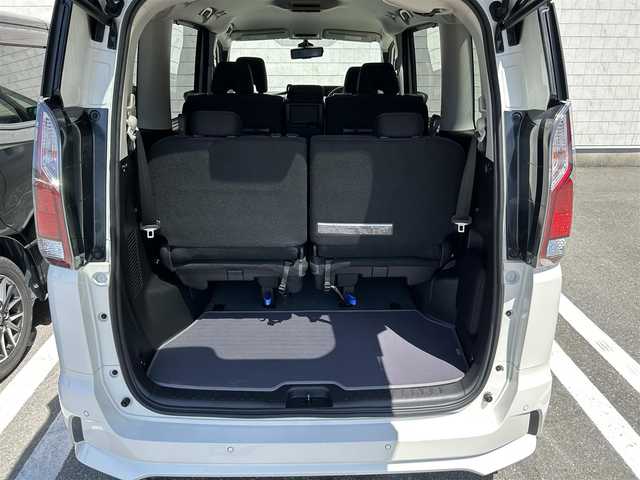 日産 セレナ ハイウェイスターVセレクションⅡ 鹿児島県 2019(令1)年 3.4万km ブリリアントホワイトパール 2トーン 純正9型SDナビ（フルセグTV/BT/CD/DVD）エマージェンシーブレーキアラウンドビューモニタープロパイロットコーナーセンサーデジタルインナーミラー両側パワスラETCドラレコUSB純正LEDヘッドライト純正16インチアルミホイール純正フロアマットスマートキープッシュスタート