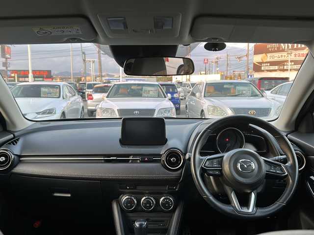 マツダ デミオ XD ツーリング Lパッケージ 徳島県 2017(平29)年 7.4万km マシーングレープレミアムM ターボ/純正SDナビ/（Bluetooth/ワンセグ/CD/DVD/AUX）/バックカメラ/シートヒーター（D+N席）/クルーズコントロール/パドルシフト/LEDヘッドライト/オートライト/ビルトインETC/純正AW/純正フロアマット/プッシュスタート/スマートキー/スペアキー