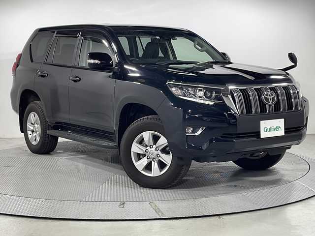 トヨタ ランドクルーザー プラド TX Lパッケージ 広島県 2022(令4)年 2.9万km アティチュードブラックマイカ 7人乗り/純正9型ナビ/バックカメラ/黒革シート/パワーシート/シートヒーター/ベンチレーション/電動格納サードシート/トランスファーレバー/セーフティセンス/・プリクラッシュセーフティ/・レーンディパーチャーアラート/・オートマチックハイビーム/・レーダークルーズコントロール/・パーキングサポートブレーキ/LEDヘッドランプ/純正17インチAW/ETC/ドライブレコーダー