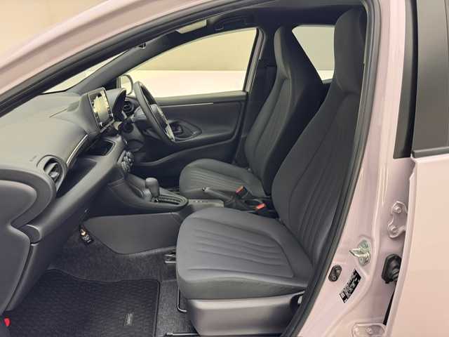 トヨタ ヤリス X 兵庫県 2022(令4)年 1.3万km アイスピンクメタリック 純正ディスプレイオーディオ(Bluetooth/Miracast/USB）/バックカメラ/前後ドライブレコーダー/前後コーナーセンサー/純正フロアマット/純正ドアバイザー/オートライト/オートマチックハイビーム/ヘッドライトレベライザー