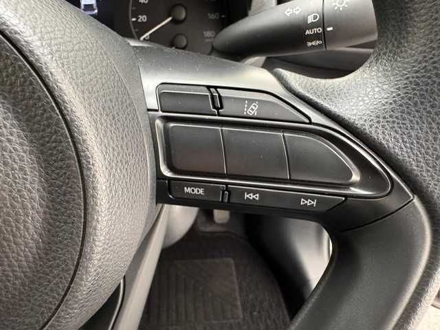 トヨタ ヤリス X 兵庫県 2022(令4)年 1.3万km アイスピンクメタリック 純正ディスプレイオーディオ(Bluetooth/Miracast/USB）/バックカメラ/前後ドライブレコーダー/前後コーナーセンサー/純正フロアマット/純正ドアバイザー/オートライト/オートマチックハイビーム/ヘッドライトレベライザー