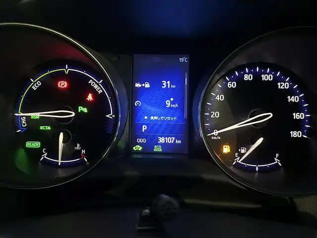 トヨタ Ｃ－ＨＲ G 大阪府 2018(平30)年 3.9万km ホワイトパールクリスタルシャイン ９インチナビ　/フルセグ　/Ｂｌｕｅｔｏｏｔｈ　/バックカメラ　/ハーフレザーシート　/シートヒーター　/レーダークルーズコントロール　/ブラインドスポットモニター　/シーケンシャルウインカー　/ＥＴＣ　/マット