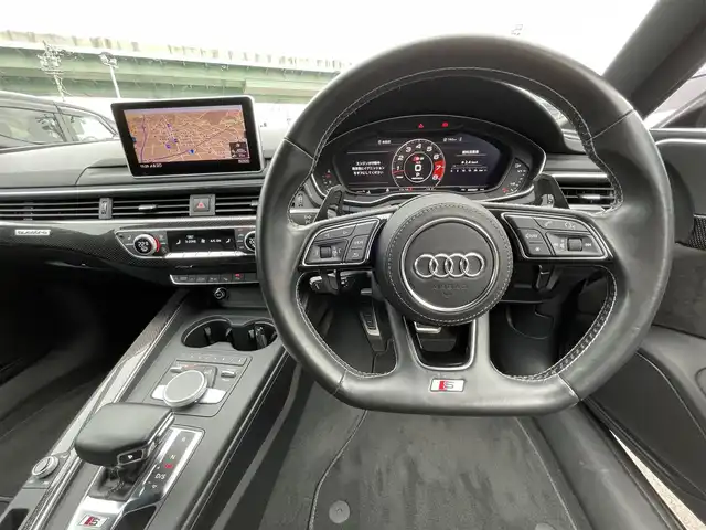 アウディ Ｓ５ スポーツバック 愛知県 2017(平29)年 4.9万km デイトナグレーパールエフェクト メーカーナビ（AM/FM/フルセグ/BT/CD/DVD）/バーチャルコックピット/前方ドライブレコーダー/SUPERCATレーダー/オートクルーズコントロール/距離警告システム/渋滞アシスト/アウディプレセンス/アウディサイドアシスト/アウディアクティブレーンアシスト/レインセンサー/バックカメラ/ドライブモードセレクト/レザーシート/D/N席パワーシート/D/N席シートヒーター/D席シートメモリー/パワーバックドア/パドルシフト/アウディスポーツ純正２０インチAW/LEDヘッドライト