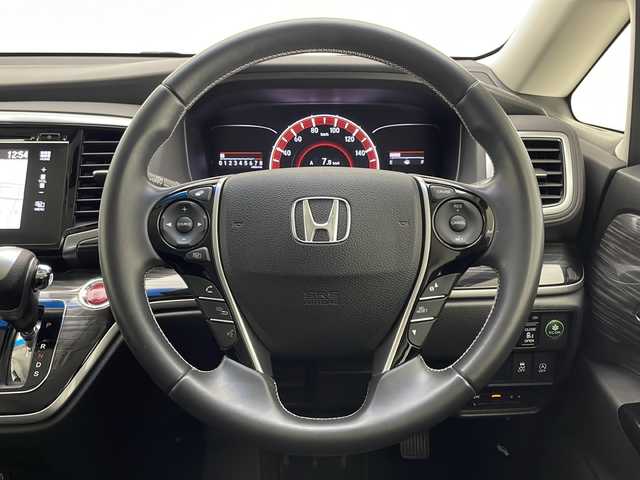 ホンダ オデッセイ アブソルート EX 宮崎県 2014(平26)年 5.2万km プレミアムヴィーナスブラックP 禁煙車/ホンダセンシング/純正ナビTV/（HDMI/USB/FMAM/Bluetooth/フルセグTV)/純正バックカメラ/純正ビルトインETC/純正LEDオートライト/純正LEDフォグ/純正18インチアルミ/純正フロアマット/両側電動スライドドア/クルーズコントロール/ブラインドスポットモニター/ウインカードアミラー/運転席パワーシート/ハーフレザーシート/Wオートエアコン/本革巻ハンドル/スマートキー/プッシュエンジンスタート/スペアキー/新車時保証書/取扱い説明書