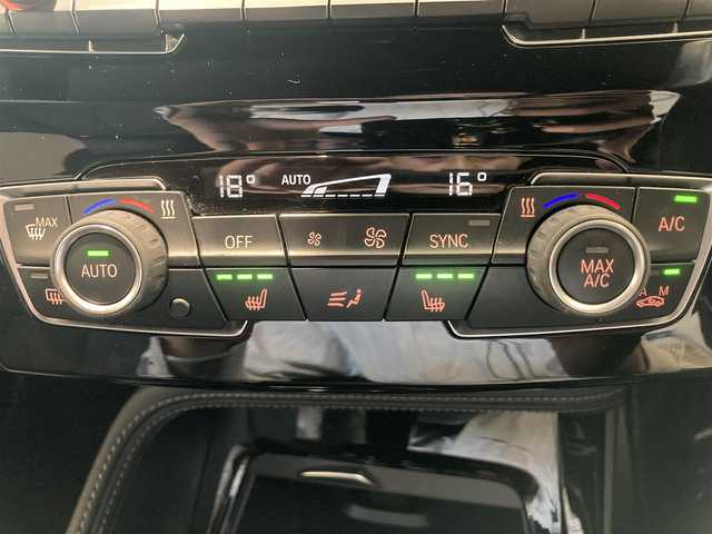 ＢＭＷ Ｘ２ xDrive 18d MスポーツX 熊本県 2019(平31)年 3.3万km サファイアブラックP ・スマートキー/・プッシュスタート/・インテリジェントセーフティ/・PDC自走起動/・パーキングアシスト/・クルーズコントロール(追従式)/・黒革シート/・前席パワーシート/・前席シートヒーター /・純正HDDナビ/　【Bluetooth・USB・AppleCarPlay】/・バックカメラ/・ETC/・ドライブレコーダー(前方録画)/・パワーバックドア/・LEDヘッドランプ/・LEDフォグランプ/・純正マット/・保証書/取説
